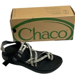 Chaco Gray & Black Sandals Adjustable Strap Toe Sling Size 8 Excellent Condition